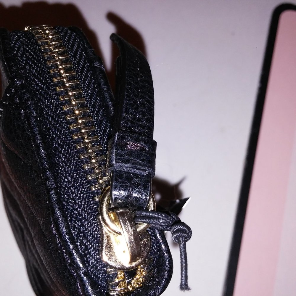 Victoria Secret Mini Wallet - Picture 8 of 9